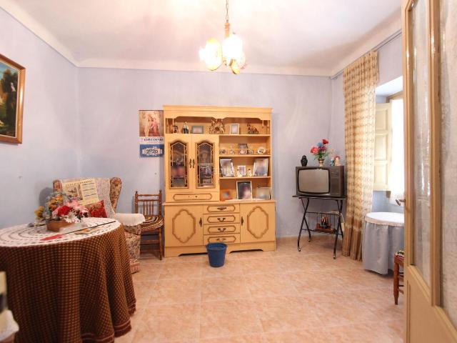 Chalet en venta en Lillo, Toledo