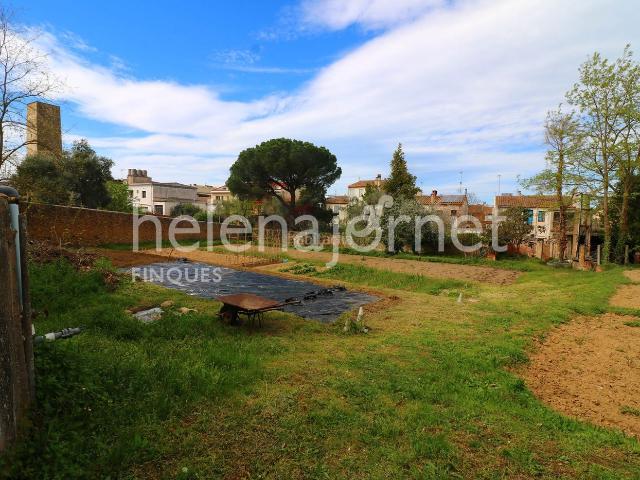 Chalet en venta en Cantallops, Gironès