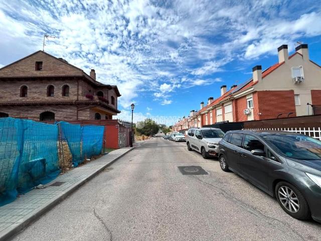 Chalet en venta en Loeches, Madrid