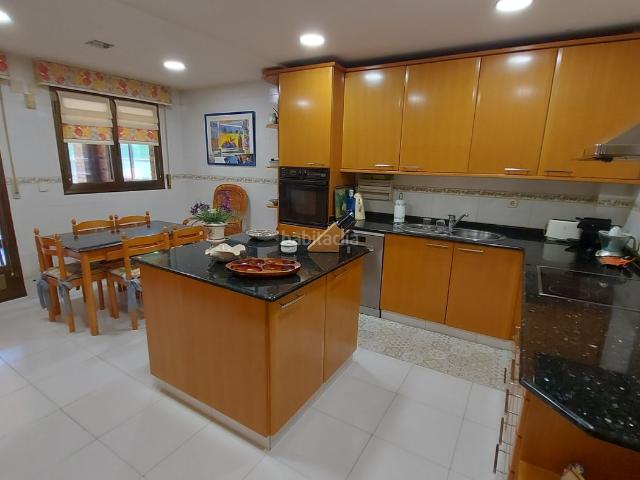 Chalet en venta en Las Gaunas, Logroño