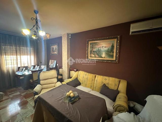 Chalet en venta en Mengíbar, Andalucía