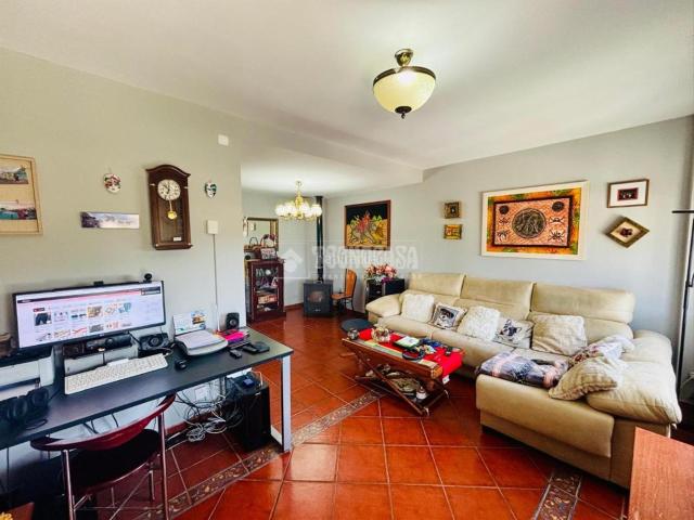 Villa en venta en Mojados