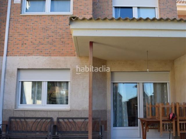 Chalet en venta en Monfarracinos, Castilla y León