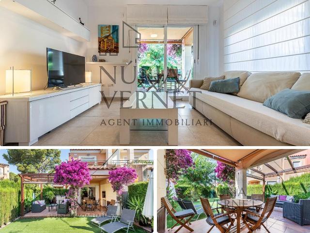 Villa en venta en Mont-roig Del Camp, el Casalot