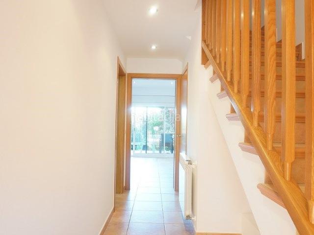 Chalet en venta en Montagut, Garrotxa
