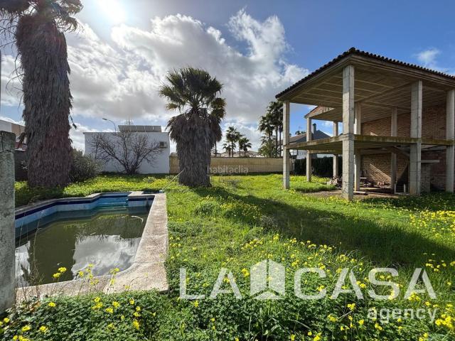 Chalet en venta en Nervión, Sevilla