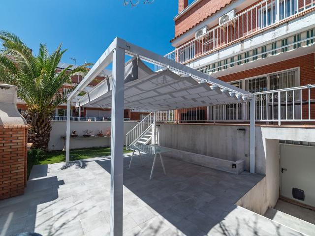 Chalet en venta en Móstoles, Madrid