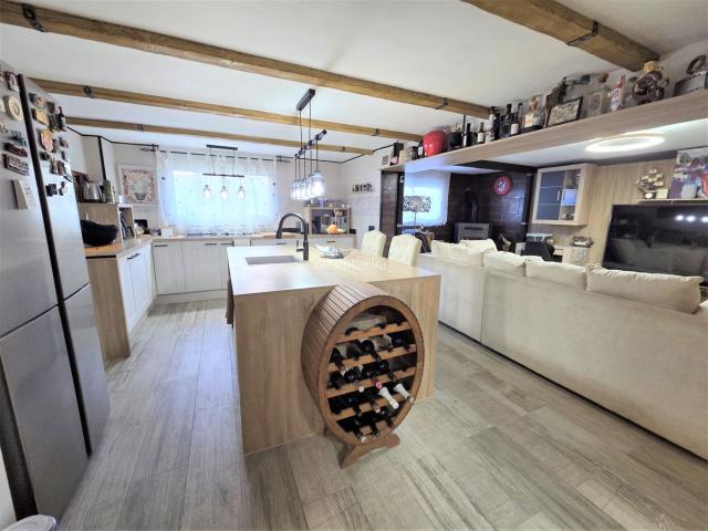 Chalet en venta en Navalagamella, Madrid