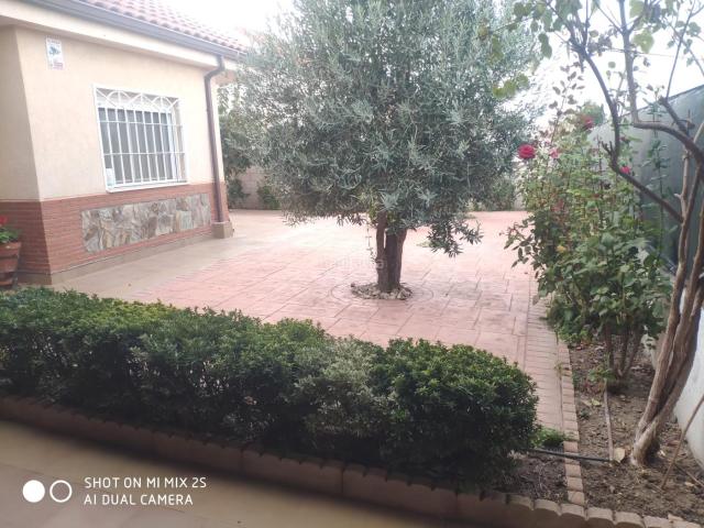 Chalet en venta en Novés, Toledo