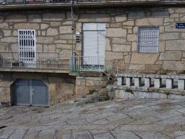 Chalet en venta en Centro, Ourense