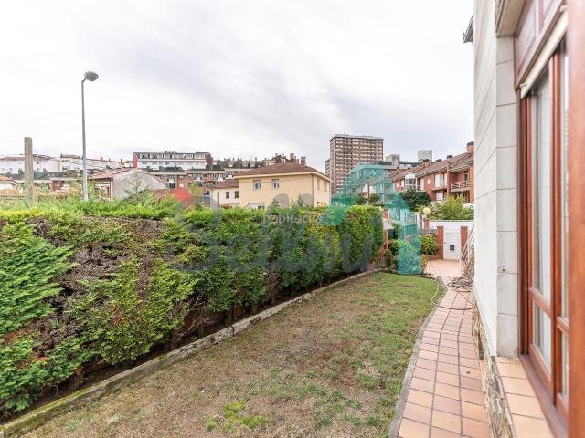 Chalet en venta en Centro, Oviedo
