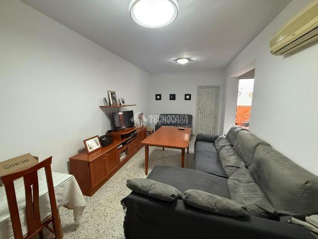 Chalet en venta en Paradas, Sevilla