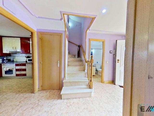 Chalet en venta en La Laguna, Parla
