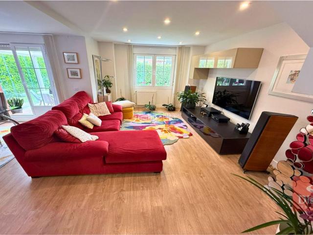 Chalet en venta en Barcenilla, Piélagos