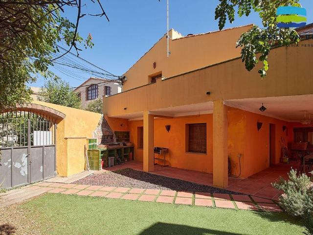 Chalet en venta en Garriguella de Dalt, Garriguella