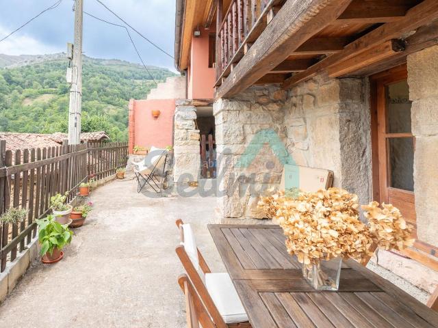 Chalet en venta en Proaza, Asturias