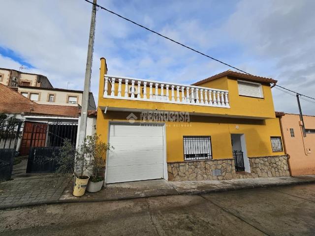 Chalet en venta en El Puente Del Arzobispo, Castilla-La Mancha