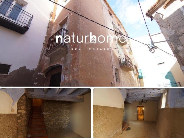 Villa en venta en Rasquera