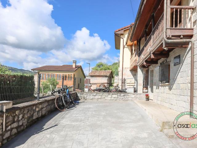 Chalet en venta en Ribera De Arriba, Asturias
