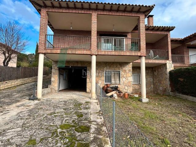 Chalet en venta en Robledo De Chavela, Madrid