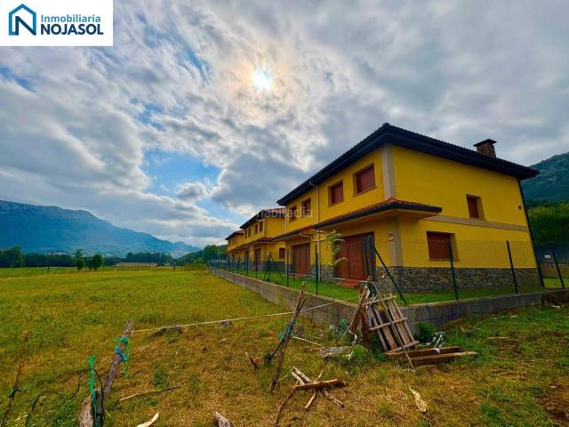 Chalet en venta en Riva, Ruesga
