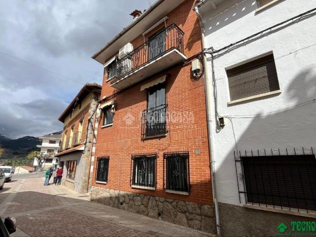 Chalet en venta en San Esteban Del Valle, Castilla y León