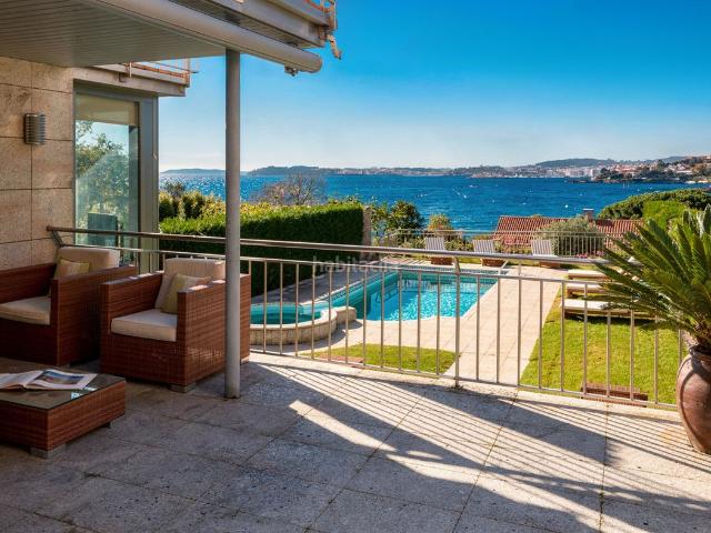 Chalet en venta en Padriñán, O Salnés