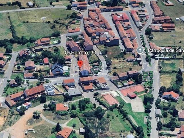 Chalet en venta en Sariegos, Castilla y León