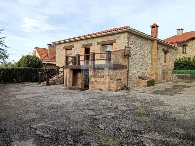 Chalet en venta en Calle Quintana, Suances
