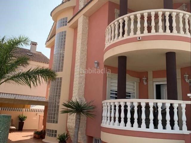 Villa en venta en Sueca