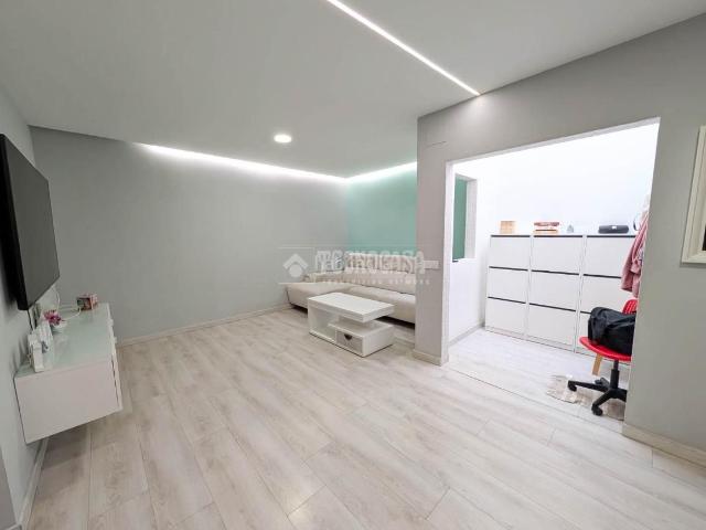 Chalet en venta en San José de las Longueras, Telde