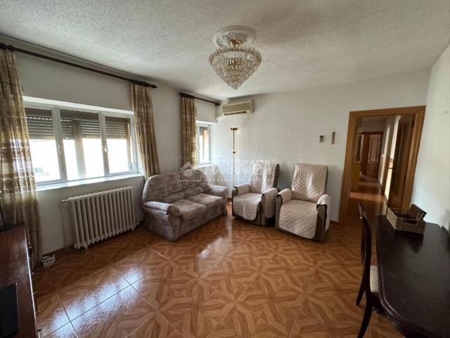 Villa en venta en Tielmes