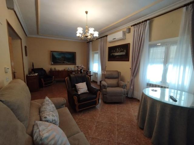 Chalet en venta en Tomelloso, Castilla-La Mancha