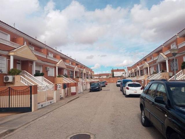 Chalet en venta en Tomelloso, Castilla-La Mancha