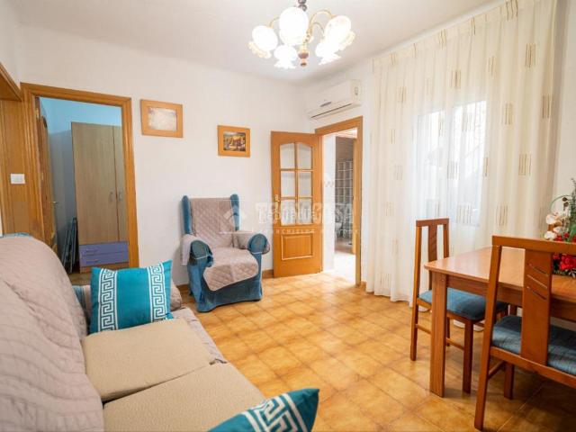 Villa en venta en Torreblascopedro