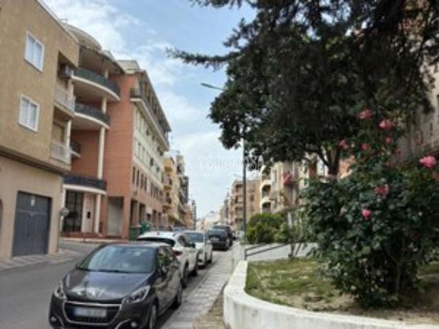 Chalet en venta en Torre Del Campo, Andalucía