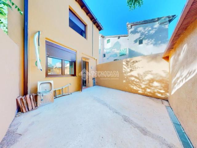 Chalet en venta en Torrelaguna, Madrid