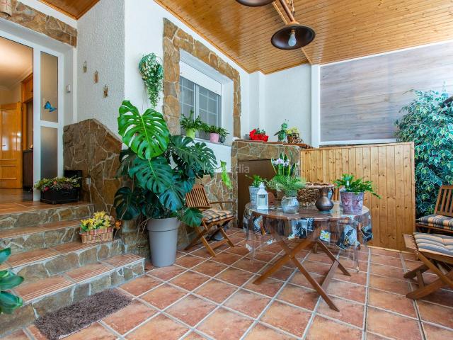 Villa en venta en Ugena, Urbanización Fuentevieja