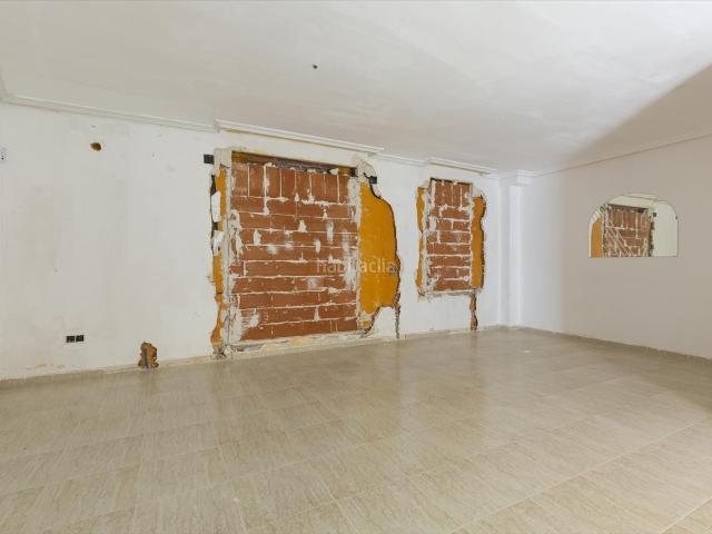 Chalet en venta en Valdelaguna, Madrid