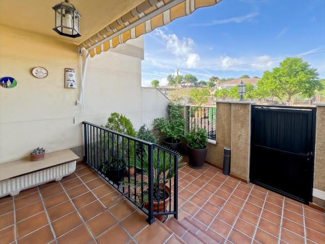 Chalet en venta en Valdelaguna, Madrid