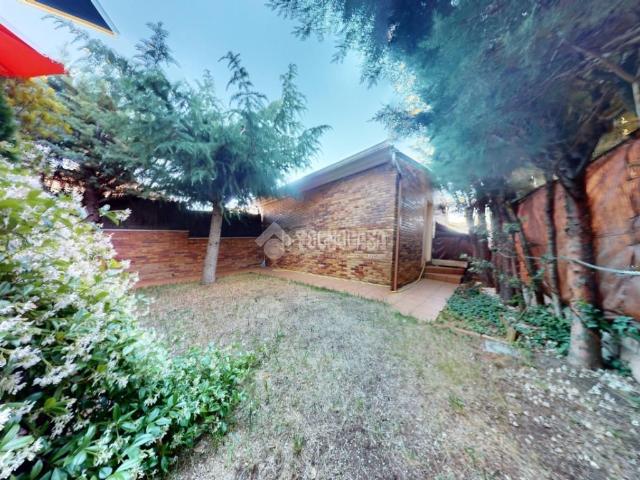 Chalet en venta en Sexmo de Lozoya, Valdemanco