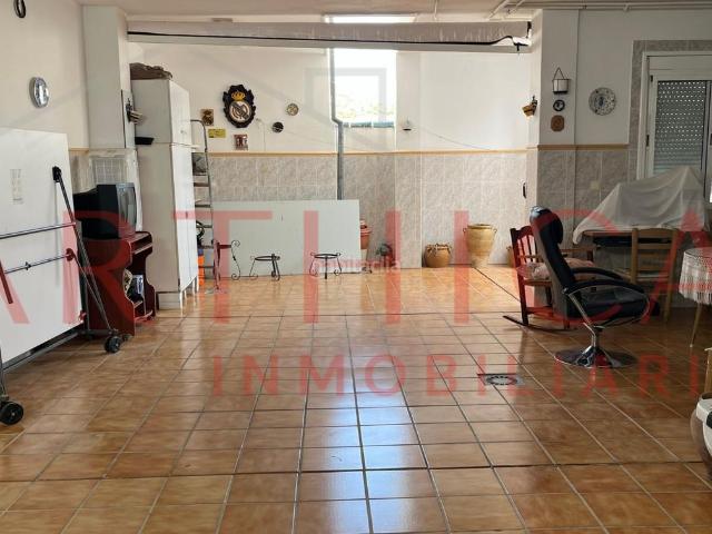 Chalet en venta en Valle De Abdalajís, Málaga