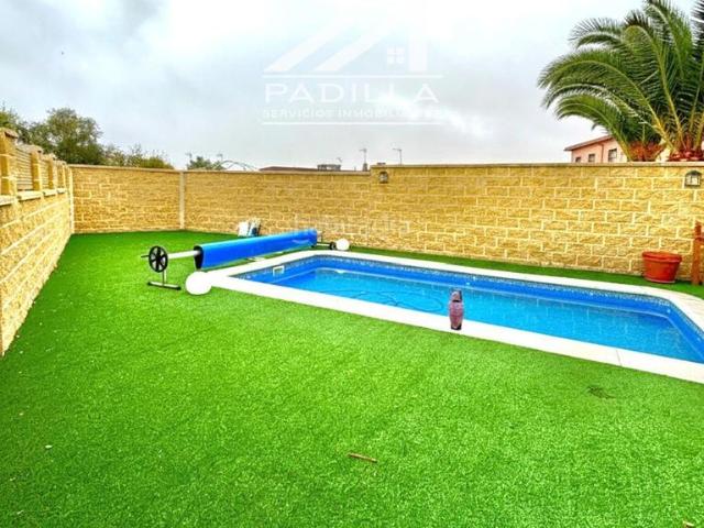 Chalet en venta en Las Ventas De Retamosa, Toledo