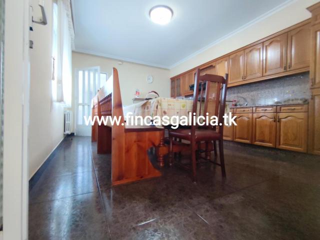 Chalet en venta en Verín