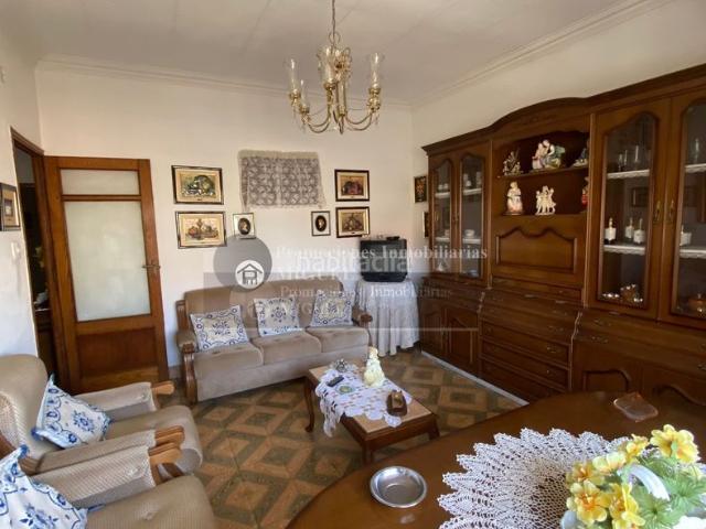 Chalet en venta en Verín