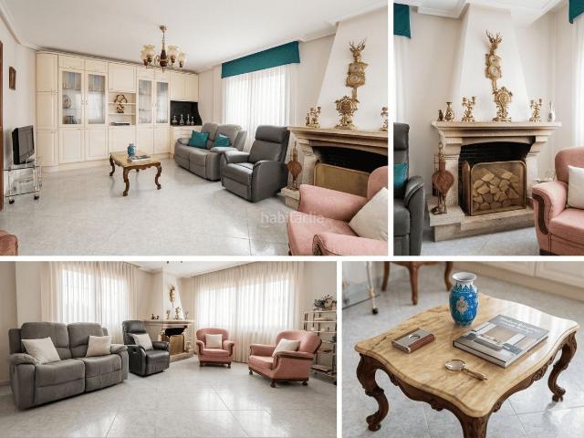 Chalet en venta en Verín
