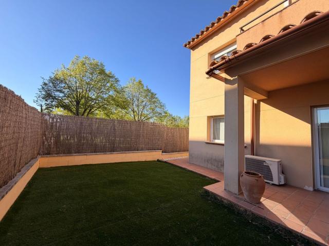 Chalet en venta en El Perelló, Gironès