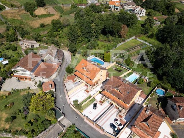 Villa en venta en Vilaboa