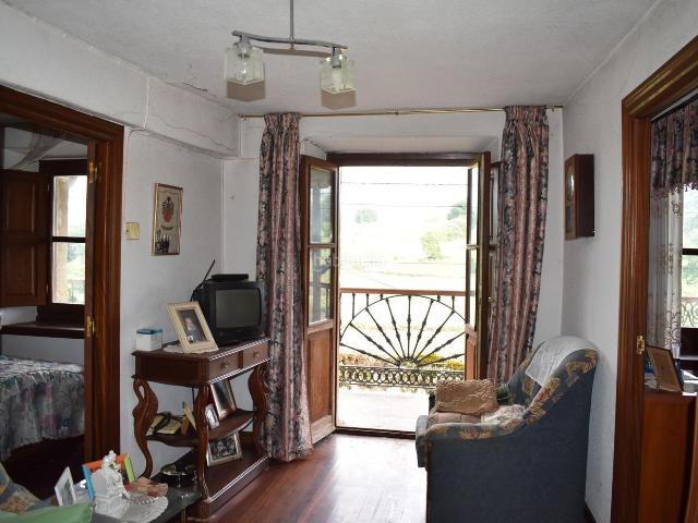 Chalet en venta en Villacarriedo, Cantabria