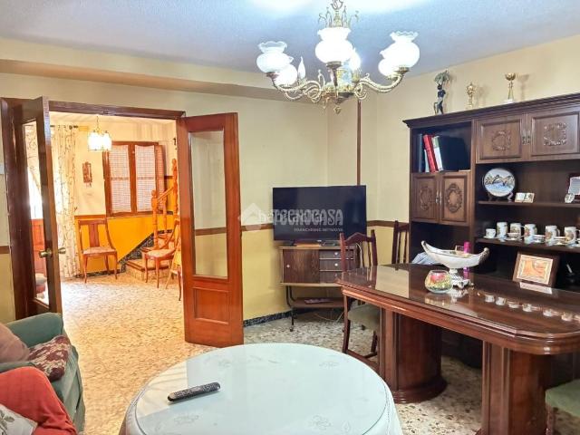 Chalet en venta en Villacarrillo, Andalucía